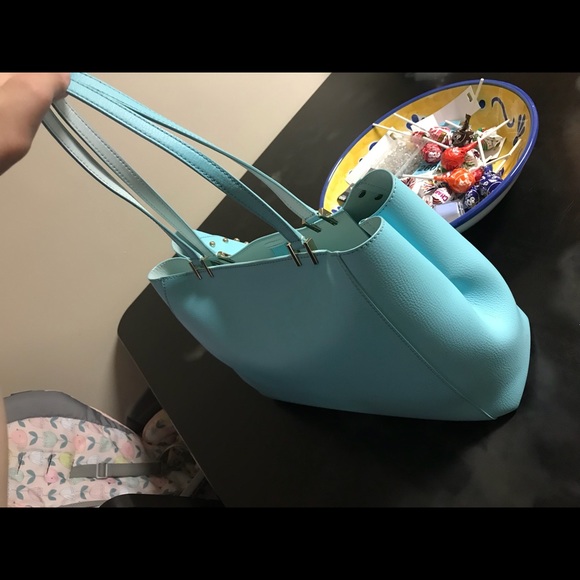 Kate Spade Purse - Picture 2 of 6